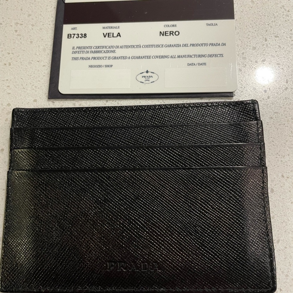 PRADA CREDIT CARD HOLDER! BLACK